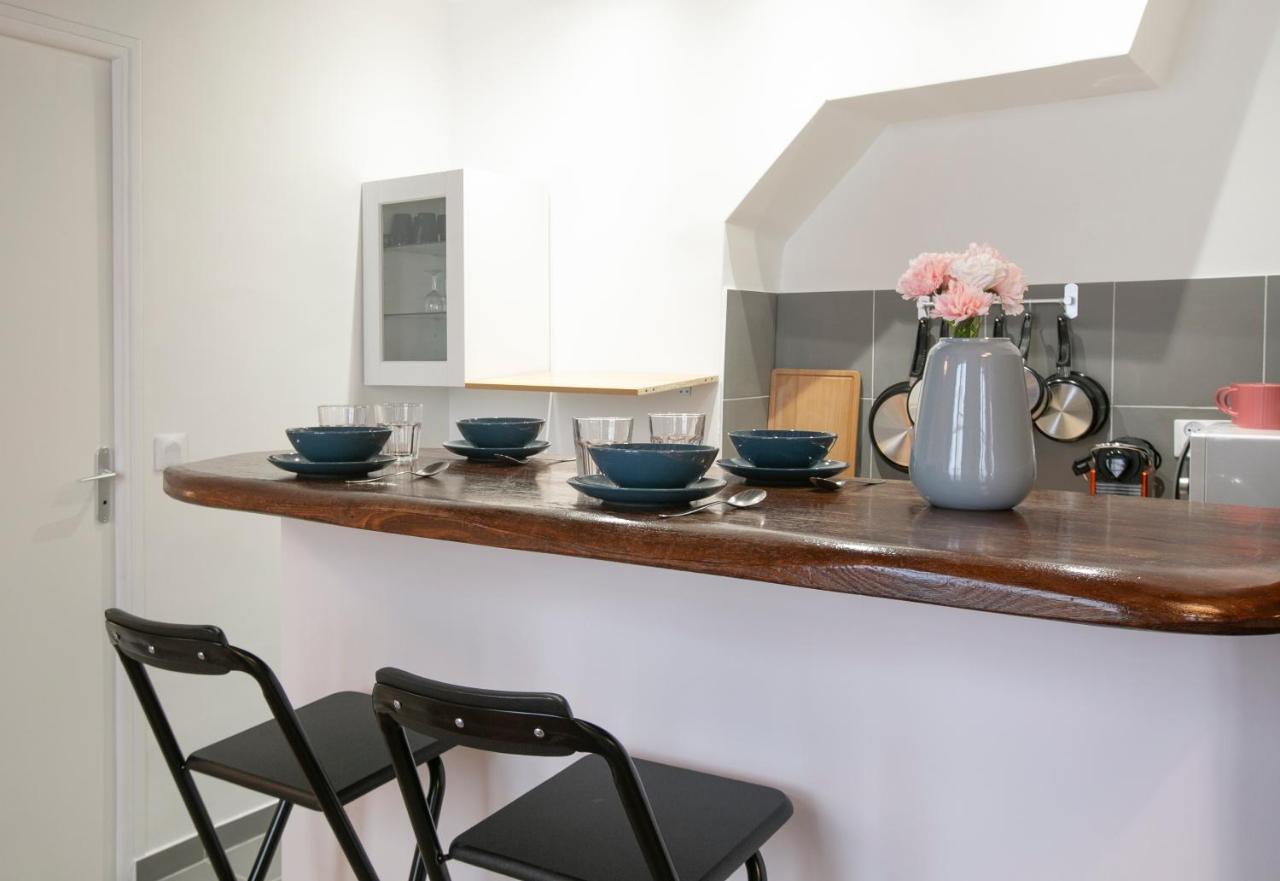 Authentic Apartment In Center Of Parisian Marais Экстерьер фото